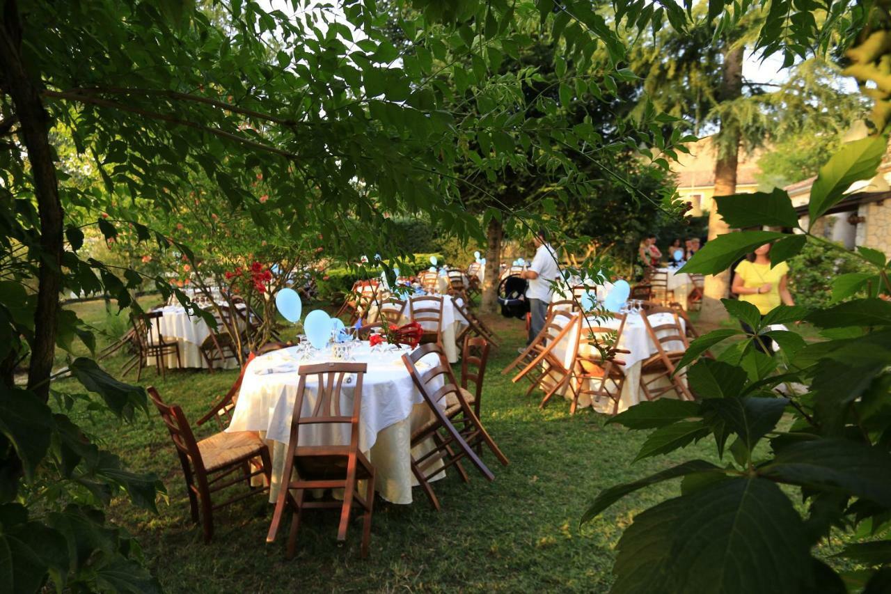 Agriturismo Tre Santi Villa Padula Exterior foto